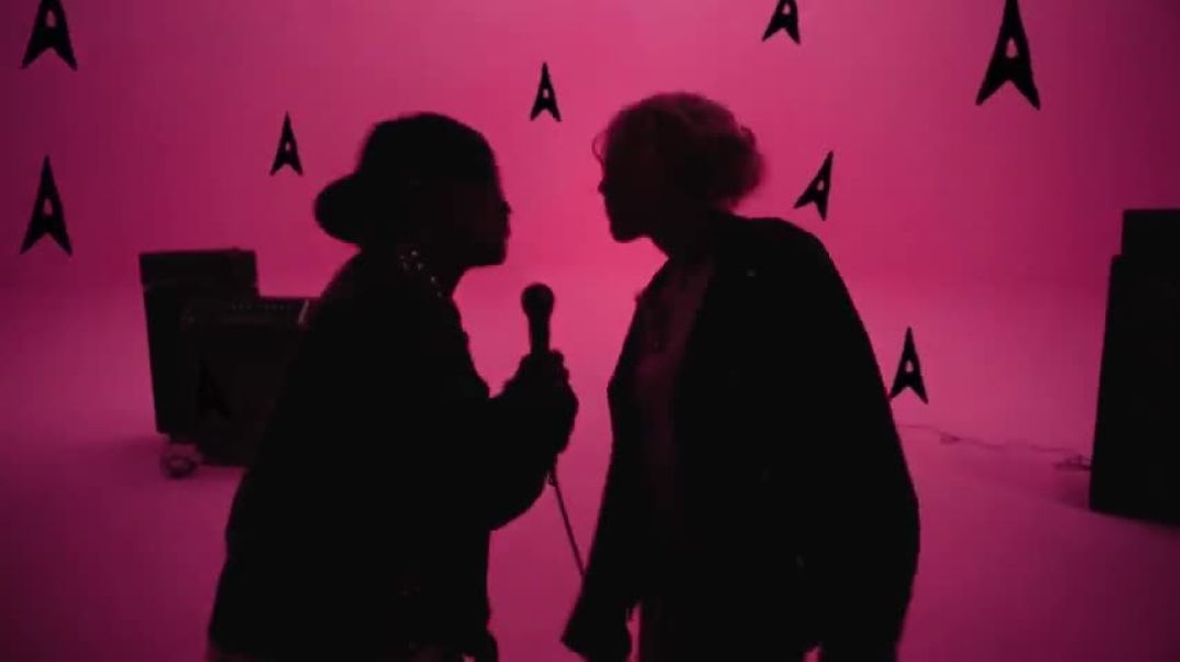 ROSÉ & Bruno Mars - APT.