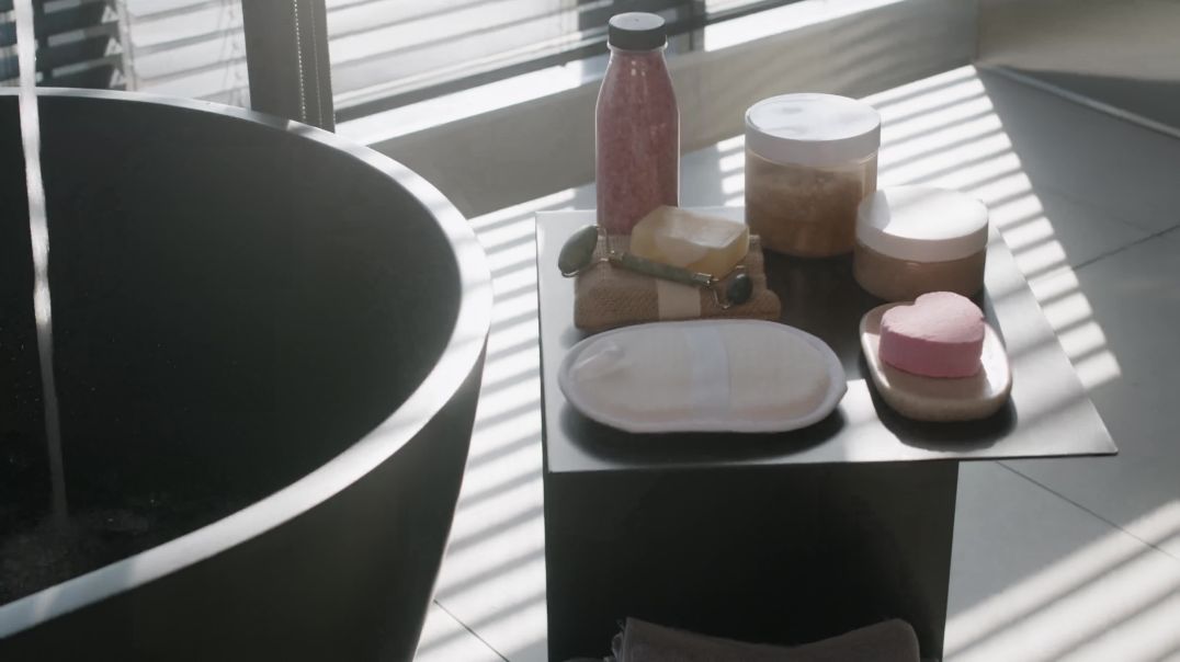 0_Spa_Bath_3840x2160